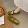 Zapatos de mujer versátiles de tacón medio, zapatos de mujer de moda, estilo francés elegante, zapatos de salón Mary Jane con correa de hebilla, nuevo modelo de verano 2026