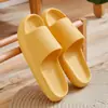Pantuflas de Color Sólido con Suela Gruesa Tallas Europeas y Americanas Sandalias Antideslizantes de EVA para Hombres y Mujeres Pantuflas de Baño para el Hogar Venta al por Mayor