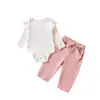 E2383 traje casual de otoño para bebé transfronterizo con manga voladora, mameluco de canalé + pantalones con cinturón + pañuelo para la cabeza, traje de tres piezas