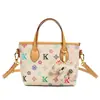 Bolsa feminina transfronteiriça 2026 novo modelo, padrão vintage, bolsa cesta retrô tricolor, elegante bolsa de ombro e transversal vintage de luxo leve