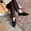 Primeiro Encontro com os Sapatos Peludos Retrô Franceses para Mulheres, Mocassins Slip-On de Pelúcia para Outono e Inverno com Decoração de Corrente de Metal, Quentes e Confortáveis