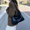 Bolsa Tote Personalizada para Amostra 2026 Nova Outono Versátil para o Dia a Dia Couro Macio Bolsa Transversal Bolsa de Ombro Texturizada