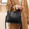 Bolsos para Mujer 2025 Nuevo de Alta Gama de un Solo Hombro Cruzado Bolso Tote de Gran Capacidad Estilo Coreano Versátil Bolso de Mano Estilo Extranjero para Mujer