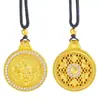 Loja de Ouro Mesmo Estilo Areia Dourada Método Antigo Diamante Incrustado Deus da Riqueza Amarelo Pingente, Unissex Cinco Vias Deus da Riqueza Ouro de Imitação Joias Atacado