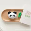 Conjunto de Dos Piezas Panda de Peluche Hoja Muñeco de Algodón Broche Accesorios Bolso Accesorios para Ropa Accesorios DIY Adornos Colgantes