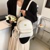 Mochila Liuding plisada con colgante, estilo coreano, ligera y versátil para mujer.
