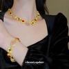 Collar de diamantes con retrato de flores de estilo antiguo medio, nuevo collar de nicho con cadena de clavícula de temperamento de estilo corte retro para mujer