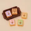 Urso Castanha Biscoito Comida e Brincadeira Criativo DIY Acessórios Cola de Creme Resina Peças Pequenas Pacote de Material Atacado