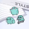 Broche de Sapo Verde Pequeno Raivoso Desenho Animado Sapo Verde Engraçado Fofo Distintivo de Metal Acessórios para Mochila Roupas