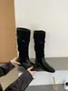 []Botas Largas de Cuero Gamuzado Patchwork Estilo Retro con Hebilla Botas de Caballero Occidentales para Mujer Tacón Grueso