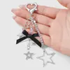 Y2K Moderno y Elegante de Alto Valor Cadena de Strass Plateado Lazo Hueco Estrella CCB Llavero Colgante de Bolso