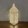 Lámpara de Viento de Hierro Retro Europea Transfronteriza Portavelas Linterna LED Calada Marroquí Decoración Colgante para Ambiente del Hogar