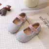 Zapatos de Bebé para Niños 2026 Primavera y Otoño Estilo Nuevo Suela Suave Zapatos Retro Elegantes de Princesa para Niñas Punta Redonda Mocasines Pequeños Zapatos de Cuero