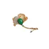 Nuevo broche de hoja de ginkgo verde transfronterizo de alta calidad para mujer de aleación con diamantes de imitación pasador dorado accesorios para camisa chaqueta corsage