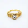 Anillo de Moda Transfronterizo Lujo Ligero Más Vendido Anillo de Dedo Geométrico de Alto Grado con Sentido del Diseño Joyería de Corte