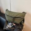 Bolso Transfronterizo de Gran Capacidad para Mujer 2025 Nuevo Diseño Nicho Bolso de Hombro Cruzado Sensación de Alta Gama Bolso de Tela Bolso Dumpling