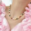 Collar de perlas naturales reales con cuentas de piedra natural de colores, concha fresca y dulce, collar de moda popular en línea