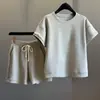 Conjunto Esportivo Casual Estiloso de Verão para Mulheres Dopamina Versátil Manga Curta Shorts Conjunto de Duas Peças da Moda