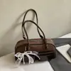 2025 Moda Retro Bolso de Hombro Simple Diseño de Nicho Nuevo Bolso para Mujer Otoño e Invierno Personalizado Bolso de Axila