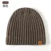 Conjunto de três peças: gorro de tricô para outono e inverno, chapéu masculino para ciclismo ao ar livre com camada dupla e forro de fleece, aquecedor de pescoço e luvas.