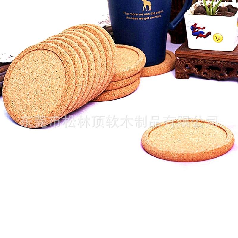 唇边凹形软木杯垫