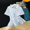 Camisa Única de Estilo Francés con Cuello Polo de Manga Corta, Nuevo Modelo Verano 2026, Dobladillo con Lazo en la Cintura y Encaje, Top de Alta Gama