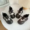 Botines estilo Martin para niña, botines cortos forrados de felpa para otoño e invierno, zapatos pequeños de piel para bebé, zapatos para caminar de suela suave, zapatos de algodón para niños