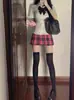 Traje Original de Uniforme JK para Estudiantes Mujeres, Top Camisa Entallado a la Cintura, Estilo Preppy Femenino, Aspecto Adelgazante, Camisa y Falda Sexy
