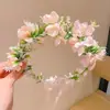 Tiara Guirlanda de Flores Estilo Floresta Super Feérica, Produto Acabado Estilo Fada com Flores Realistas, Adorno de Cabeça que Realça o Ambiente, Adereço para Foto, Acessório Floral para Cabelo