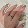Anillo de Cielo Estrellado Estilo Vintage para Triturar Hielo para Mujeres, Diseño de Nicho, Lujo Ligero, Sensación de Alta Gama, Anillo Láser Ultra Brillante