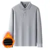 Camisa Polo de Terciopelo Engrosada de Manga Larga para Hombre en Otoño e Invierno Nueva Camiseta Cálida de Negocios Casual Estampada con Cuello para Hombre