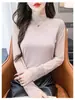 Blusa Interna Estilosa Ning Xinyi Outono e Inverno com Gola Meia-Alta, Renda e Tela nas Mangas Longas, Corte Slim para Mulheres