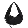 Bolso Dumpling de Gamuza de Diseño Nicho Coreano para Mujer 2025 Nuevo Bolso Tote de Hombro Axila de Gran Capacidad para Viajes