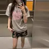 Camiseta de Algodão Puro com Estampa de Letras Americanas de Manga Curta para Mulheres 2025 Nova Verão Gola Redonda Solta Top de Descanso para Mulheres Tendência Ins