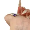 Anillo Retro Simple Morado de Estrella de Cinco Puntas para Mujer, Estilo Moderno y de Alta Gama, Anillo Elegante y Versátil para el Dedo Índice