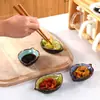Plato pequeño apilable plato pequeño de cerámica plato para mojar plato para pepinillos vajilla para el hogar plato para salsa de soja y condimentos plato para vinagre plato para mojar plato