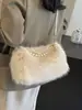 Yaozi 2026 outono precoce nova moda versátil casual simples bolsa de ombro, textura felpuda, adequada para ir ao trabalho, de mão e transversal