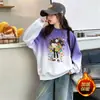 Roupas Infantis para Meninas 2026 Estilo Primavera/Outono Cartoon Gradiente Tie-Dye Moletom Fashion para Menina Largo Versátil Gola Redonda Top Tendência