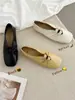 Sapatos Slip-On Femininos Confortáveis, de Solado Macio, para Superfícies Macias, Novo Modelo 2025, Bico Redondo, Corte Médio, Mocassins Slip-On Plissados, Sapatos de Vovó