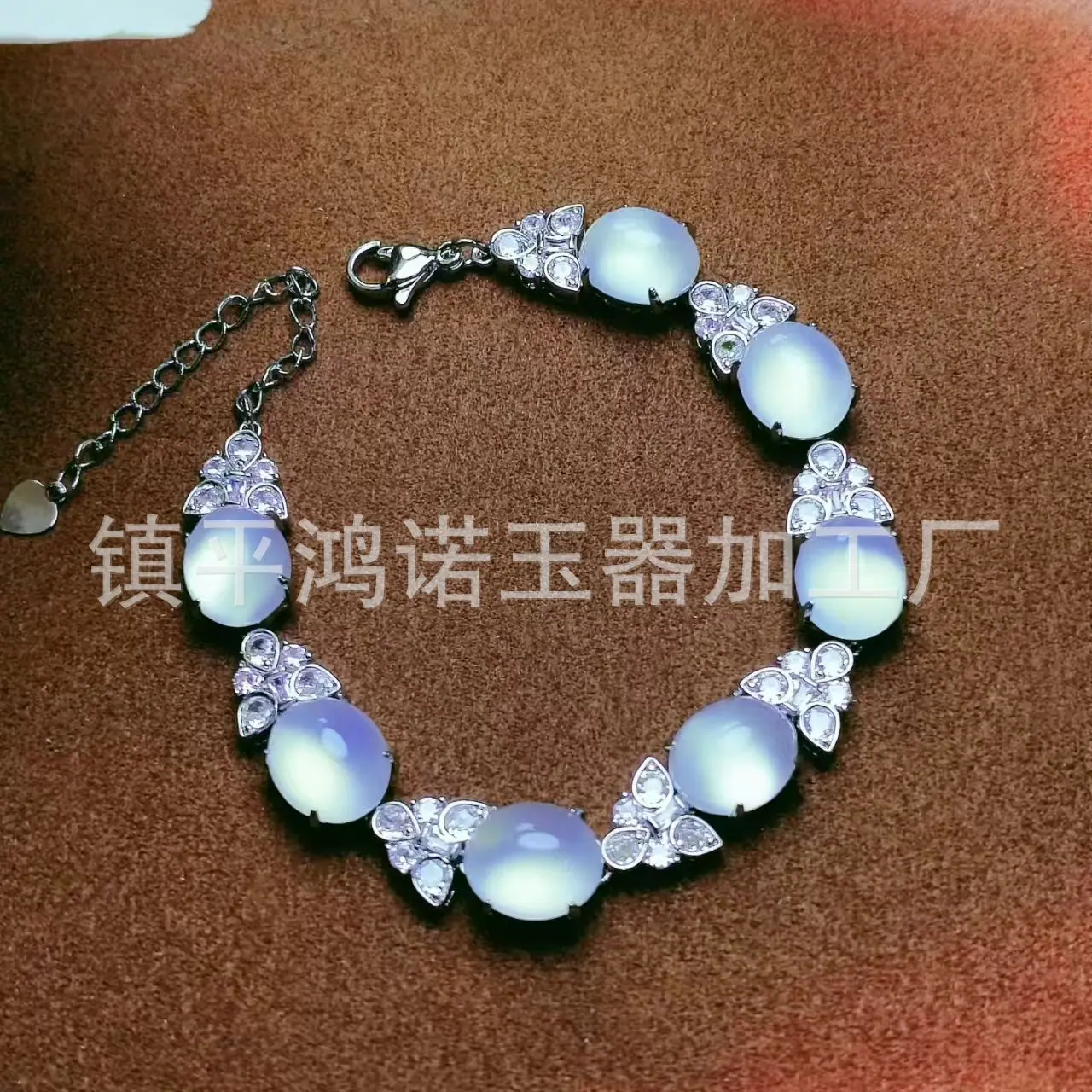 微信图片_20260325073121_4494_256.j