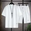 Conjunto esportivo masculino de verão com mangas curtas, para uso transfronteiriço, camiseta e shorts de corte solto, roupas de tecido waffle, vestuário casual versátil masculino