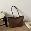Bolso de Hombro Individual Tejido de Nicho Coreano Bolso Tote de Gran Capacidad Nuevo para Mujer Moda de Alta Gama Versátil Bolso para el Día a Día