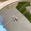 2026 Nova Tendência Borboleta Strass Laço Colar Design de Nicho Corrente de Clavícula Dourada Feminino Luxo Leve Versátil Gargantilha