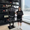 Conjunto de Camiseta Suelta de Manga Corta con Estampado de Letras de Marca de Moda para Estudiantes Adolescentes, Conjunto de Dos Piezas de Pantalones Cortos Deportivos Casuales