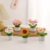 Regalo de Cumpleaños para Niñas Ramo de Girasoles Adorno Pequeño Escritorio Flores de Lana Tejidas a Mano Producto Terminado para Mejor Amiga Práctico