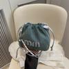 Bolso de Cubo de Mezclilla Casual de Moda para Mujer 2025 Verano Nuevo Ins Trendy Bolso de Hombro con Cordón Versátil Bolso de Mujer