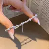 Pulseira Feminina com Pedras Strass e Pérolas Estilo Retrô Francês Senso de Design Nicho Sensação de Alto Padrão Pulseira Temperamento Simples Versátil Pulseira Mulheres