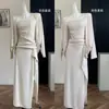 Set de Belleza Perezosa: Cárdigan de Manga Murciélago, Top Tubo y Falda Media para Mujer, Atuendo Gentil y de Puro Deseo, Nuevo Estilo de Verano