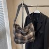 Bolsa de Bolinho Xadrez Vintage Outono e Inverno para Mulheres Bolsa Transversal Estilo Ins Japonês Bolsas de Ombro Casuais para Alunos do Ensino Médio