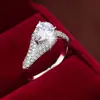 Anillo para Mujer con Diseño Completo de Diamante de Moda Transfronteriza, Lujoso Incrustado con Circonita en Forma de Gota, Exquisito Anillo de Joyería Fina, Venta Directa del Fabricante